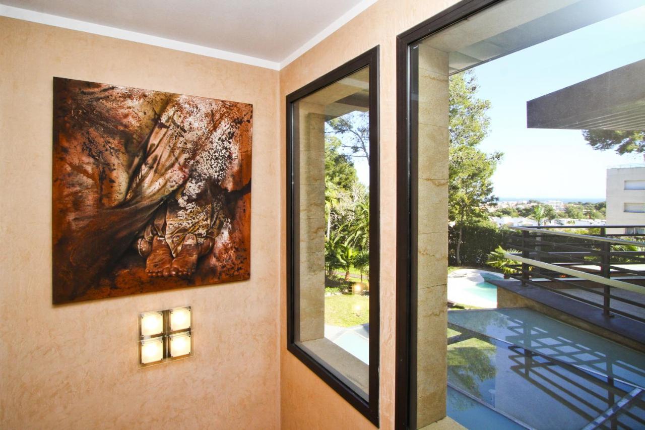 New Play Lake Villa Salou Bagian luar foto
